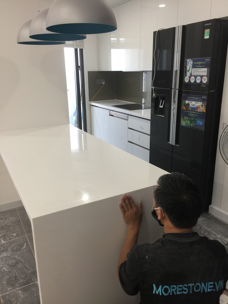 Thi công đá bếp Hi-Macs LG