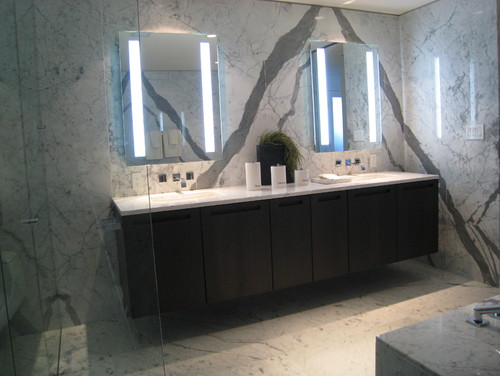 Sự khác biệt giữa đá nhân tạo Carrara với đá nhân tạo Calacatta